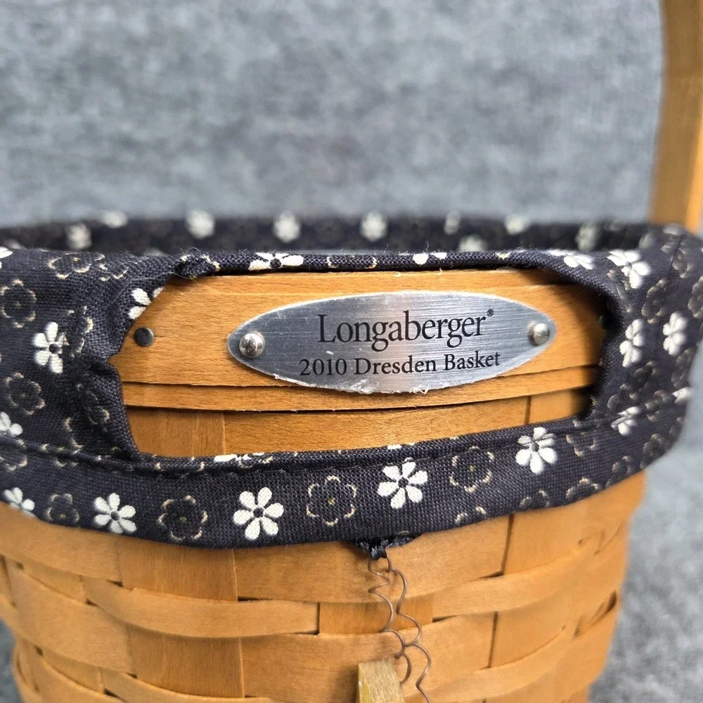Longaberger 2010 Dresden Basket W/ Black Flower Star Fabric Liner, & Protector